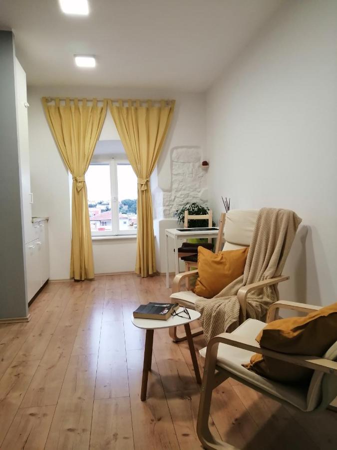 Studio Apartman "Nicole" Pula Extérieur photo