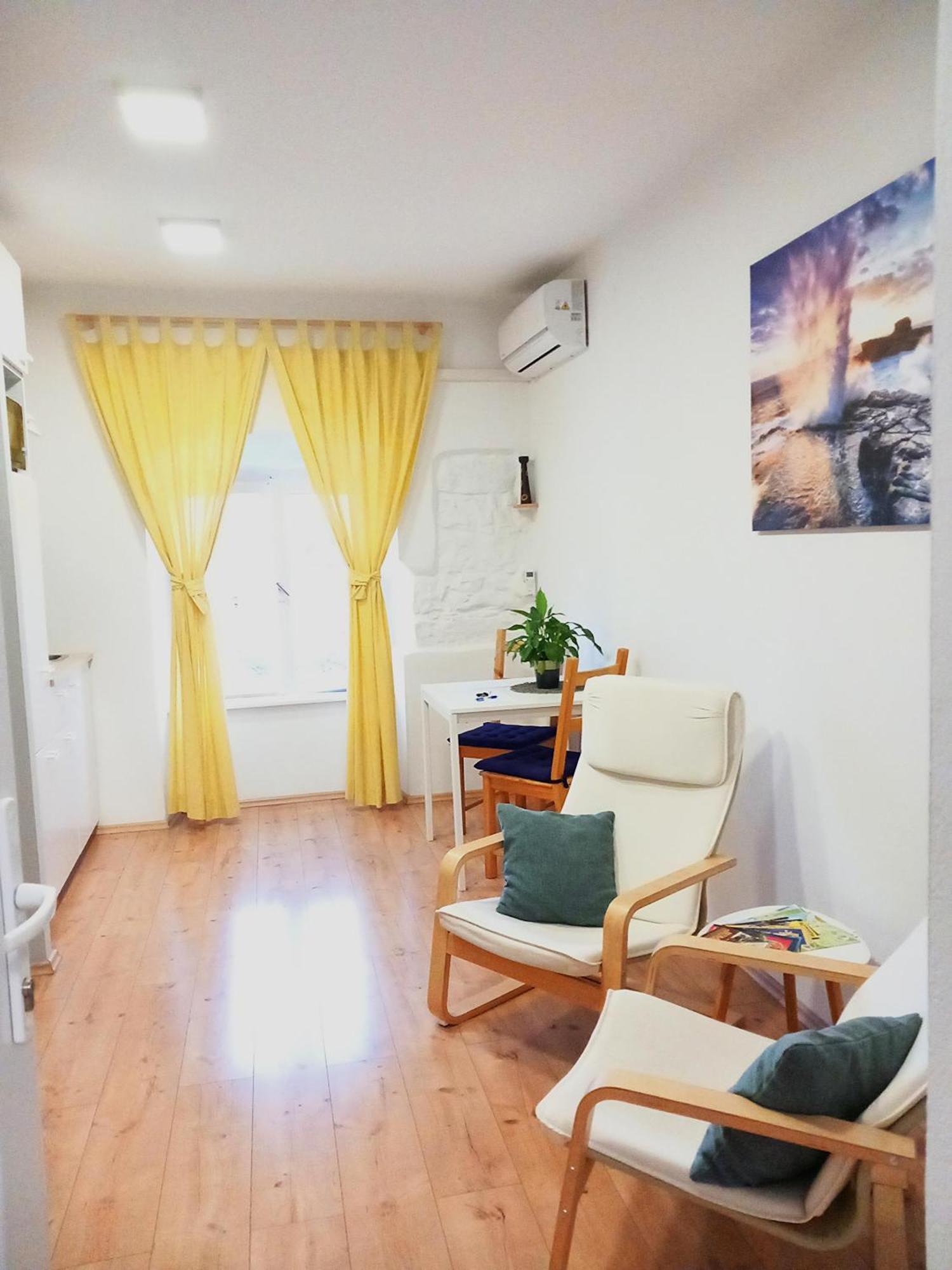 Studio Apartman "Nicole" Pula Extérieur photo